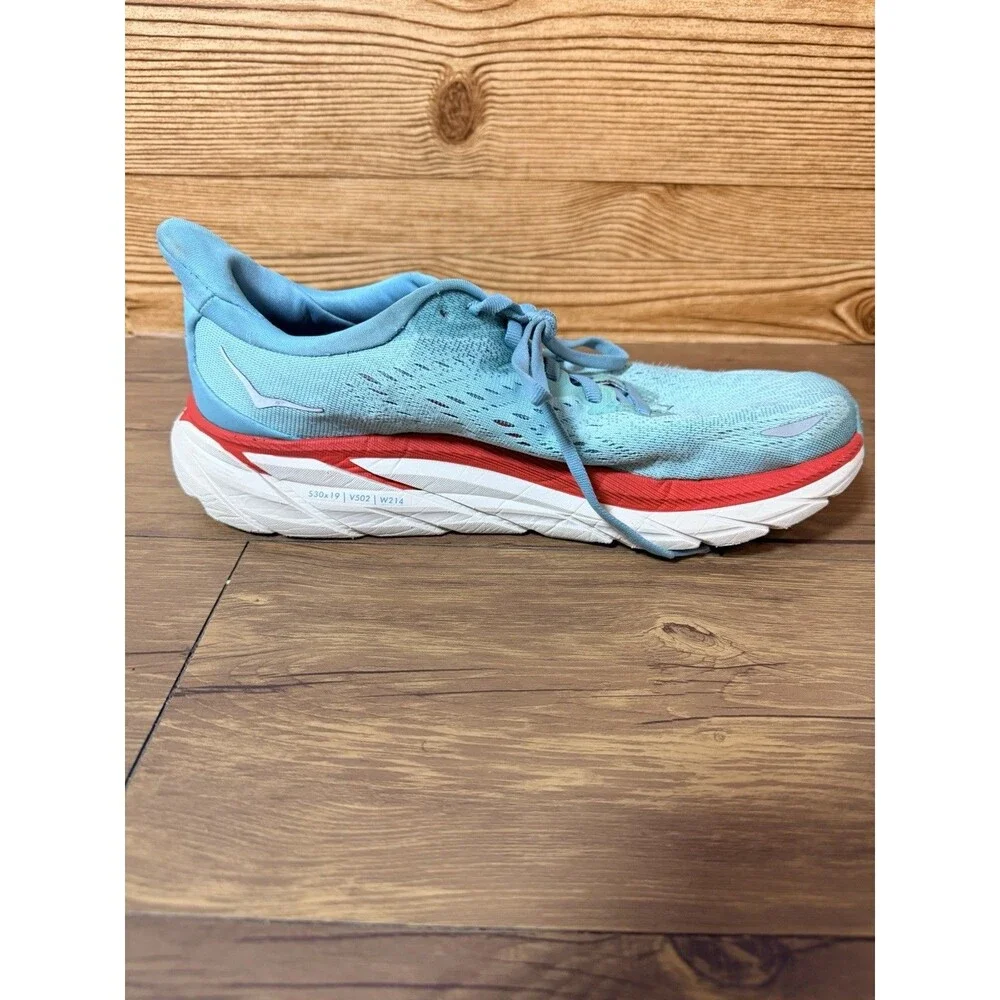 Hoka One One hoka one